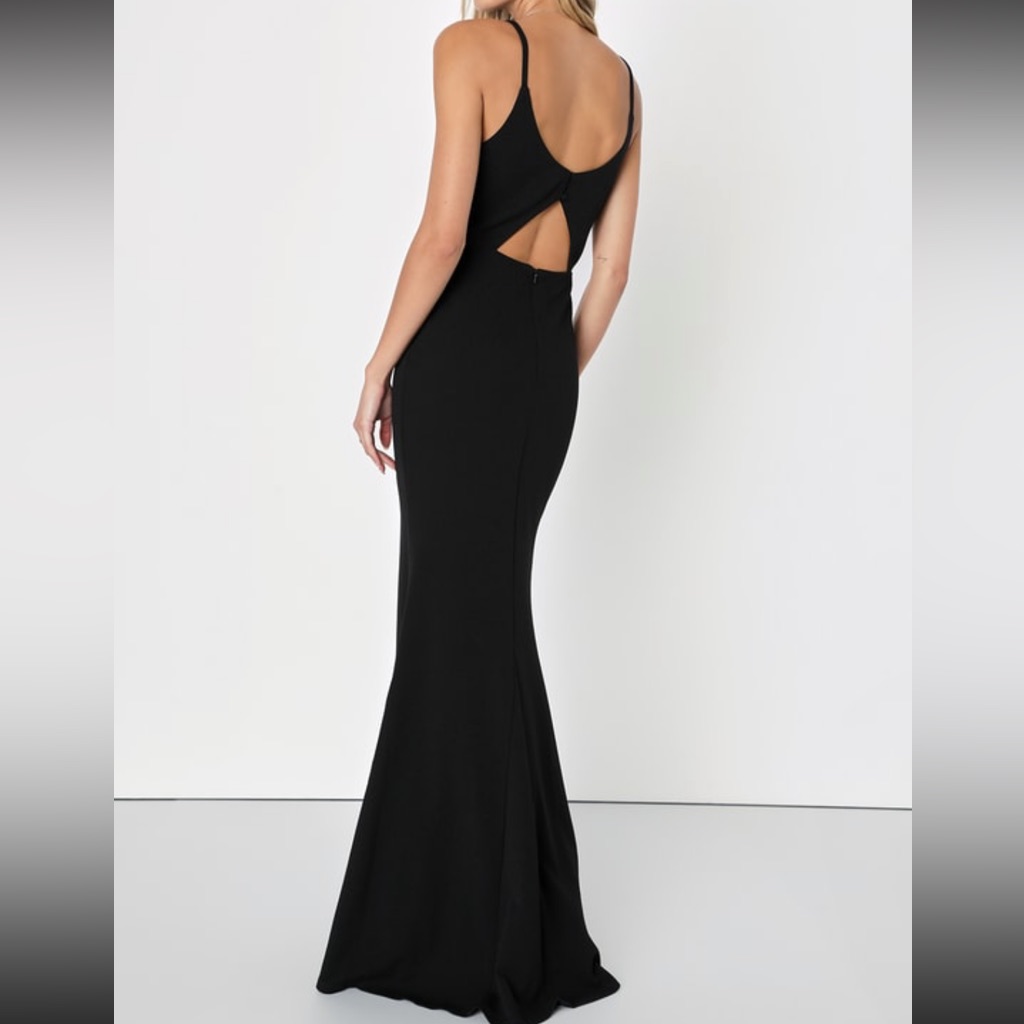 Black Backless Mermaid Maxi Dress